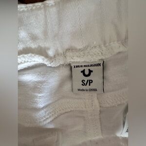 White True religion capris